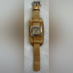 Vintage Kenneth Cole Y2K 90’s Tan Leather Strap Watch